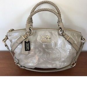 Coach Madison Sophia Light Beige Patent Leather S… - image 1